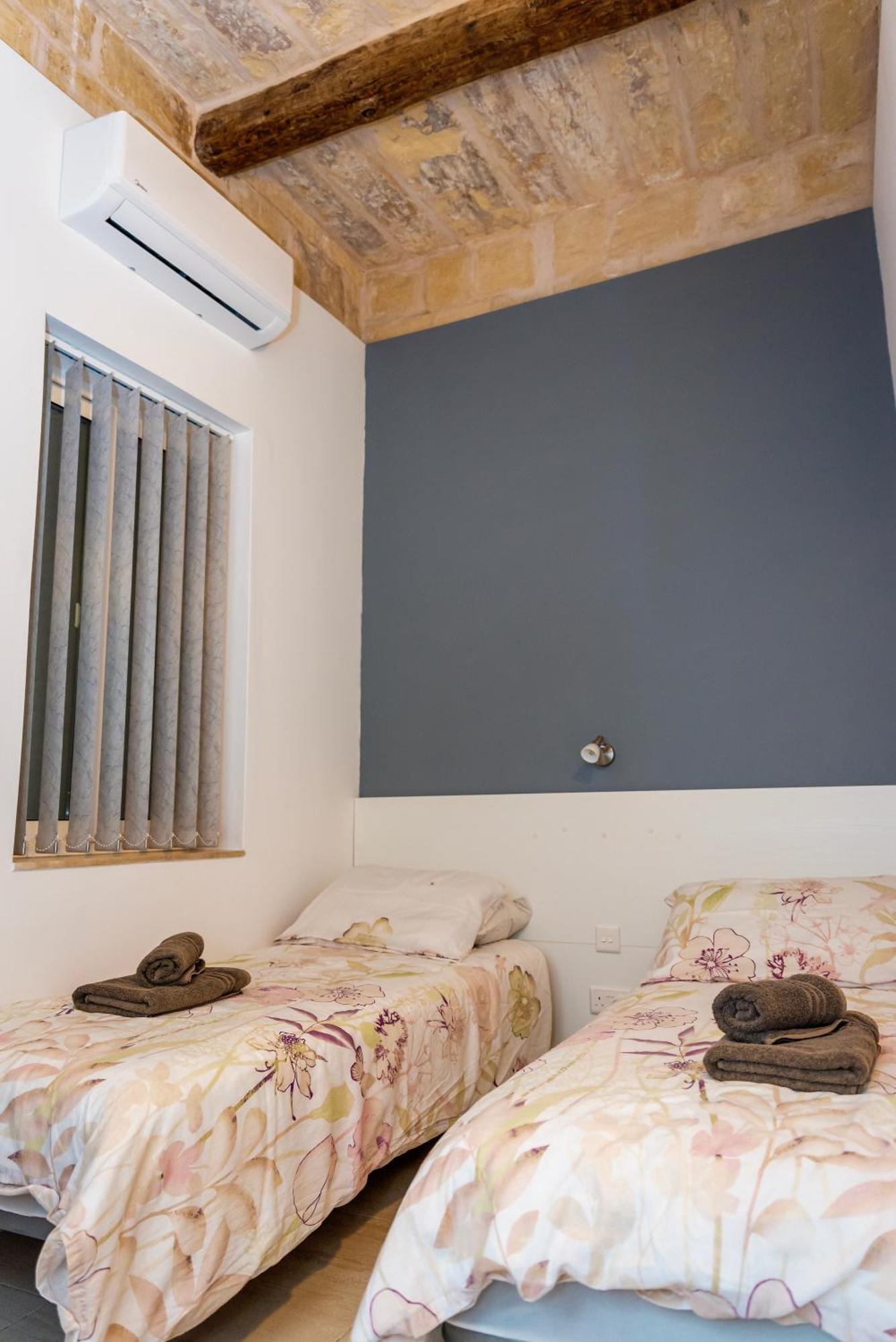Great Siege Apartment เซงเกลอา ภายนอก รูปภาพ