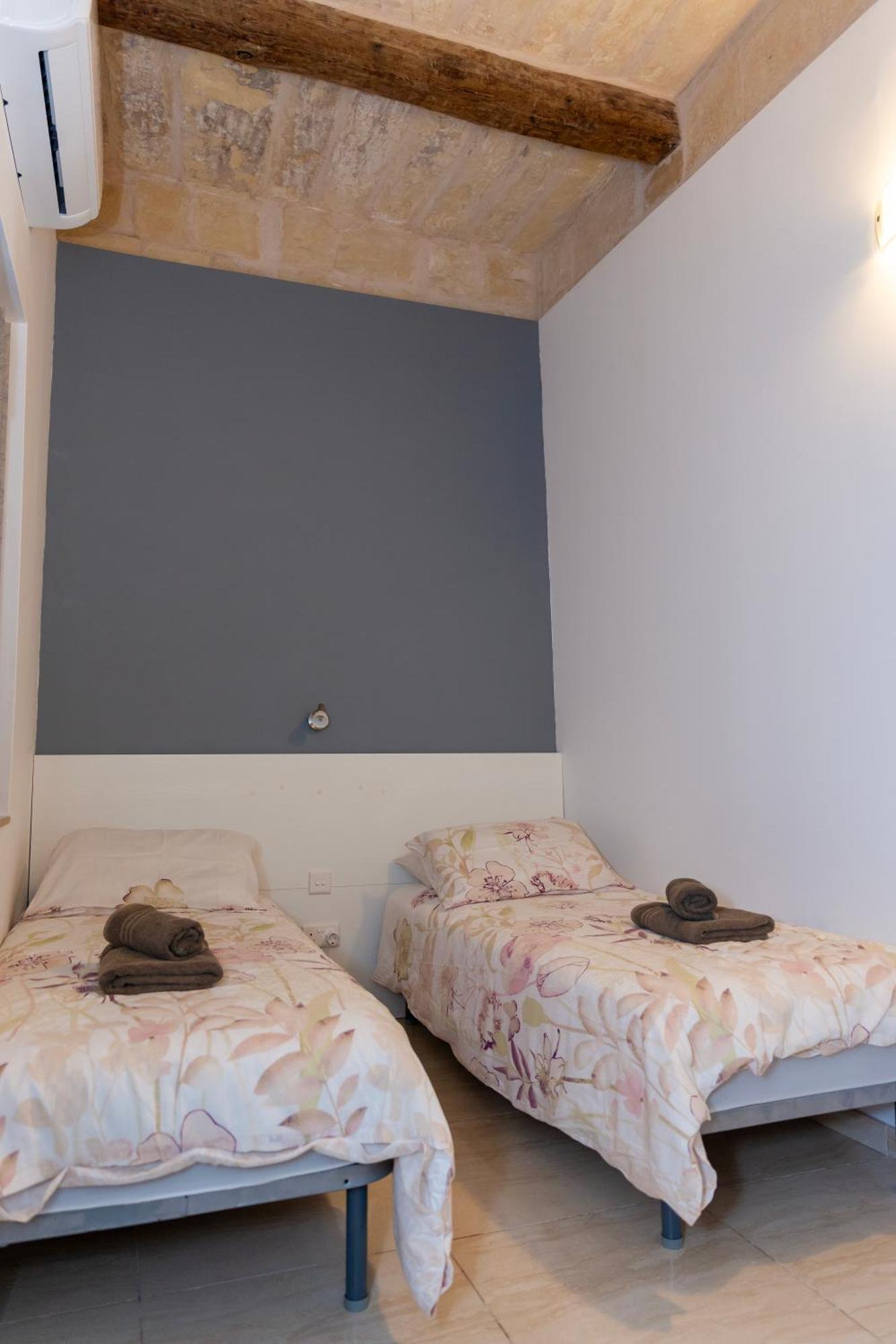 Great Siege Apartment เซงเกลอา ภายนอก รูปภาพ